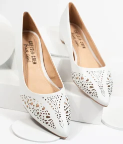 Chelsea Crew White Cutout Leather Sofia Flats