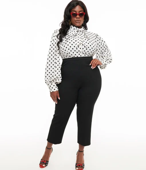 Collectif Plus Size 1950s Black Nora Capri Pants