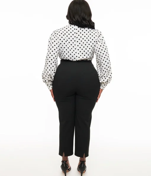Collectif Plus Size 1950s Black Nora Capri Pants