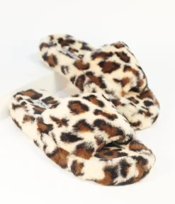 Leopard Print Fuzzy Slippers