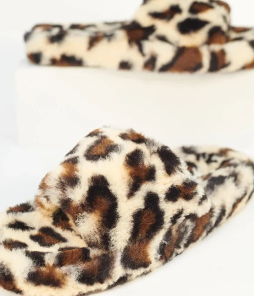 Leopard Print Fuzzy Slippers