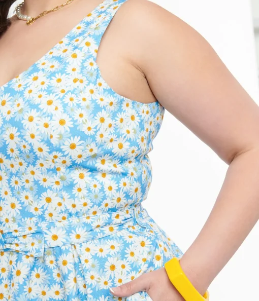 Plus Size 1950s Blue & Daisy Print Cotton Selda Swing Dress