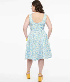 Plus Size 1950s Blue & Daisy Print Cotton Selda Swing Dress