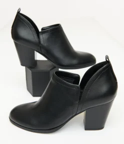 1970s Black Leatherette Ankle Booties