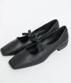 1960s Black Leatherette Bow Strap Flats