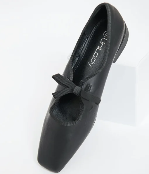 1960s Black Leatherette Bow Strap Flats