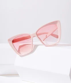 1970s Light Pink Square Cat Eye Oversized Sunglasses