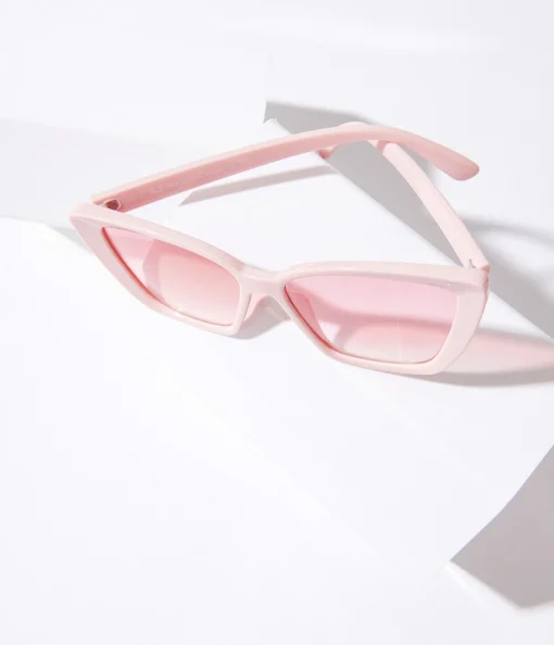1970s Light Pink Square Cat Eye Oversized Sunglasses