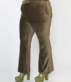 1970s Olive Green Corduroy Knit Pants