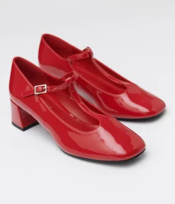1920s Red Patent Leatherette T-Strap Heels
