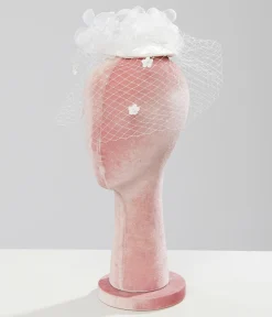 1920s White Floral & Mesh Veil Fascinator