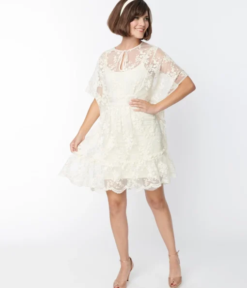 Smak Parlor 1970s Ivory Embroidered Lace Mini Caftan