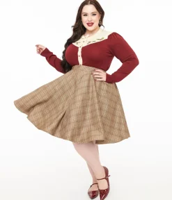 Smak Parlour Plus Size 1960s Brown & Green Plaid Scene Flare Skirt