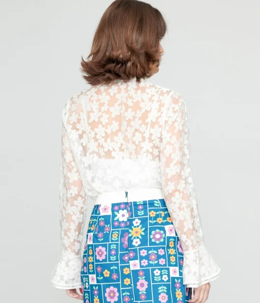 Smak Parlour 1960s White Daisy Ruffle Blouse