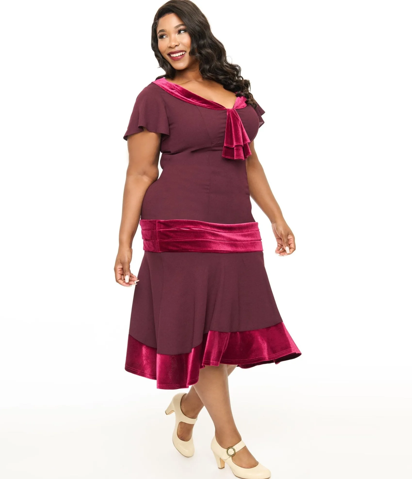 Unique Vintage Plus Size 1920s Burgundy Wilshire Flapper Day Dress