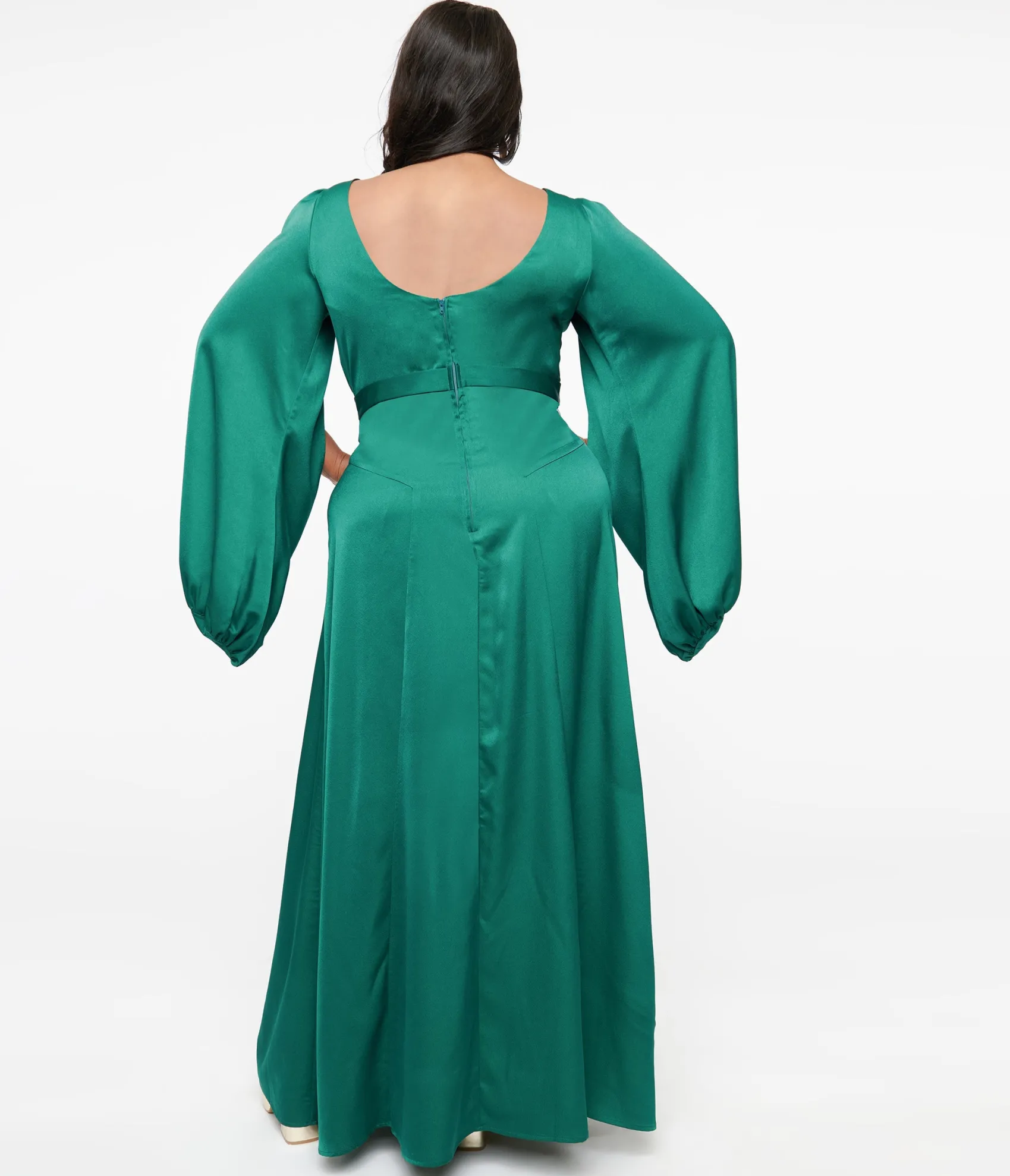 Unique Vintage Plus Size 1920s Emerald Satin & Snake Pin Evening Gown