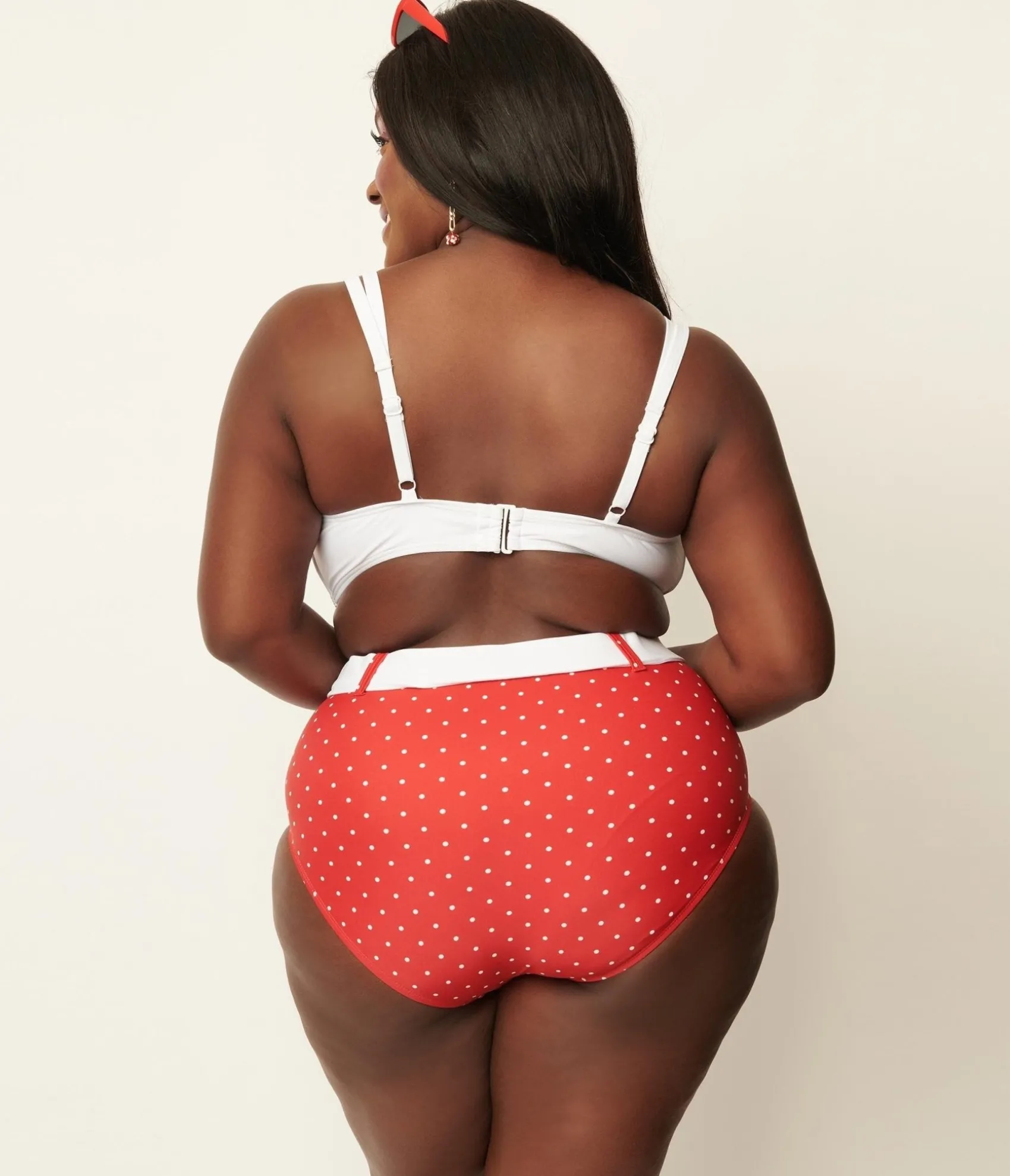 Unique Vintage Plus Size White Bowed Over Swim Top