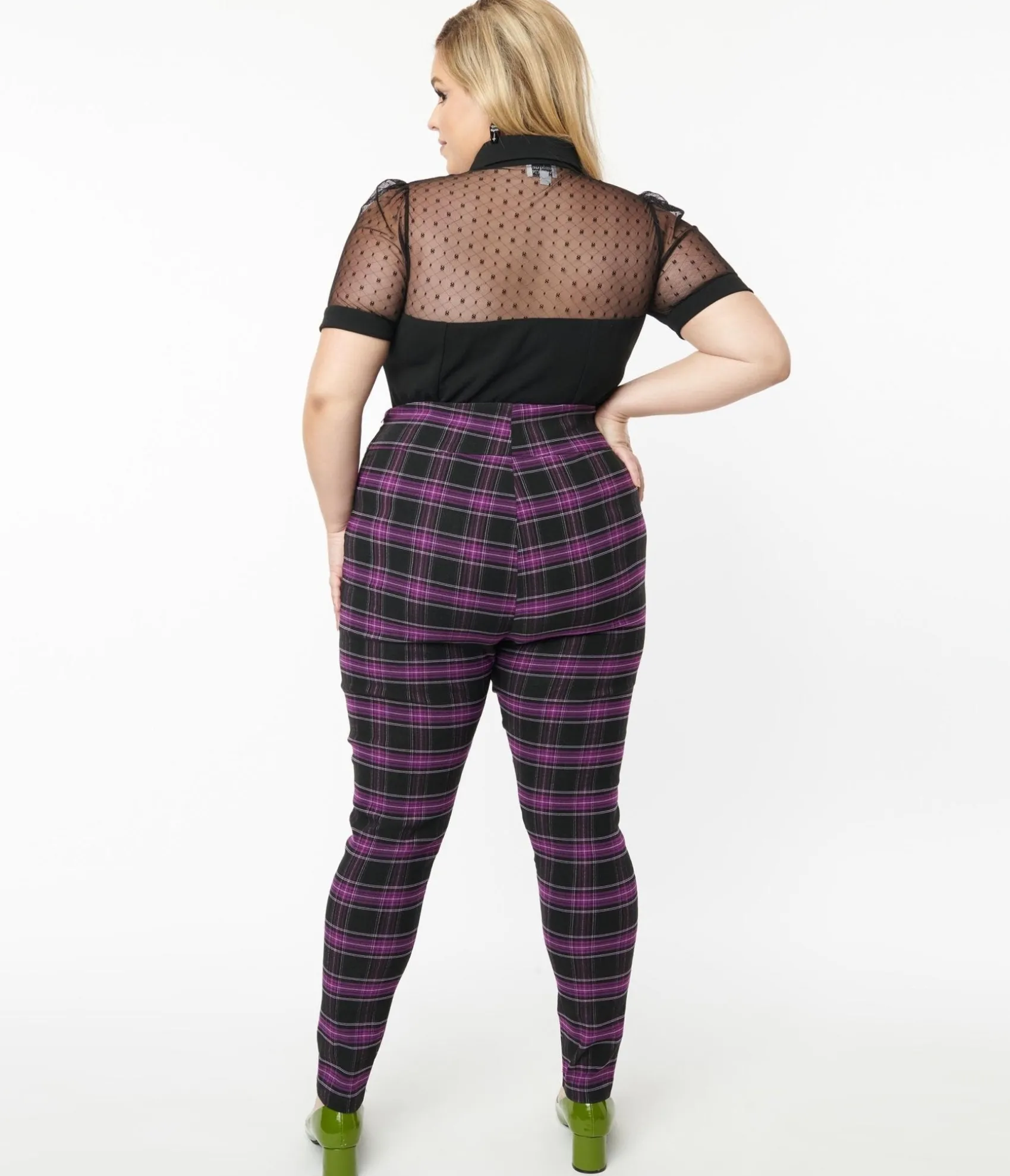 Unique Vintage Plus Size 1970s Purple & Black Plaid Rizzo Cigarette Pants