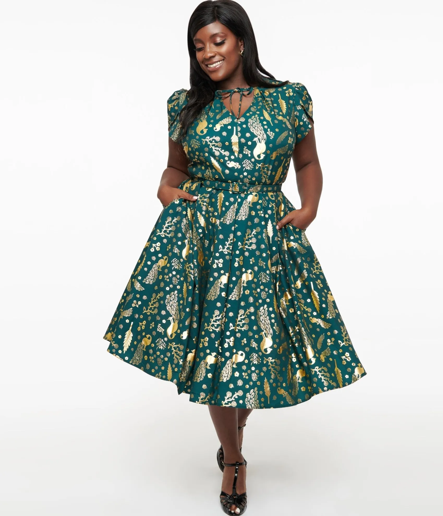 Unique Vintage Plus Size 1940s Green & Gold Peacock Print Dahlia Swing Dress