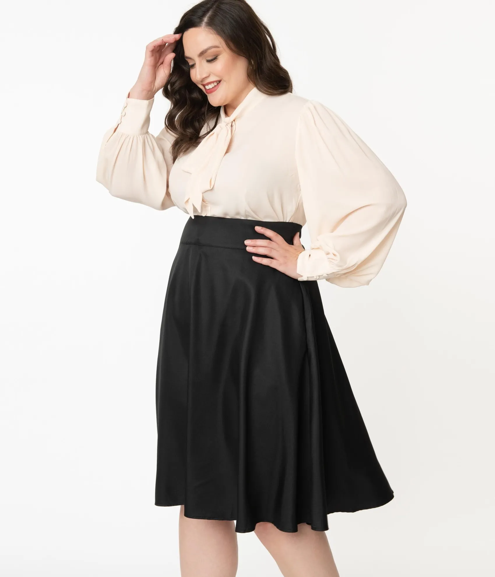 Unique Vintage Plus Size Retro Style Black High Waist Vivien Swing Skirt