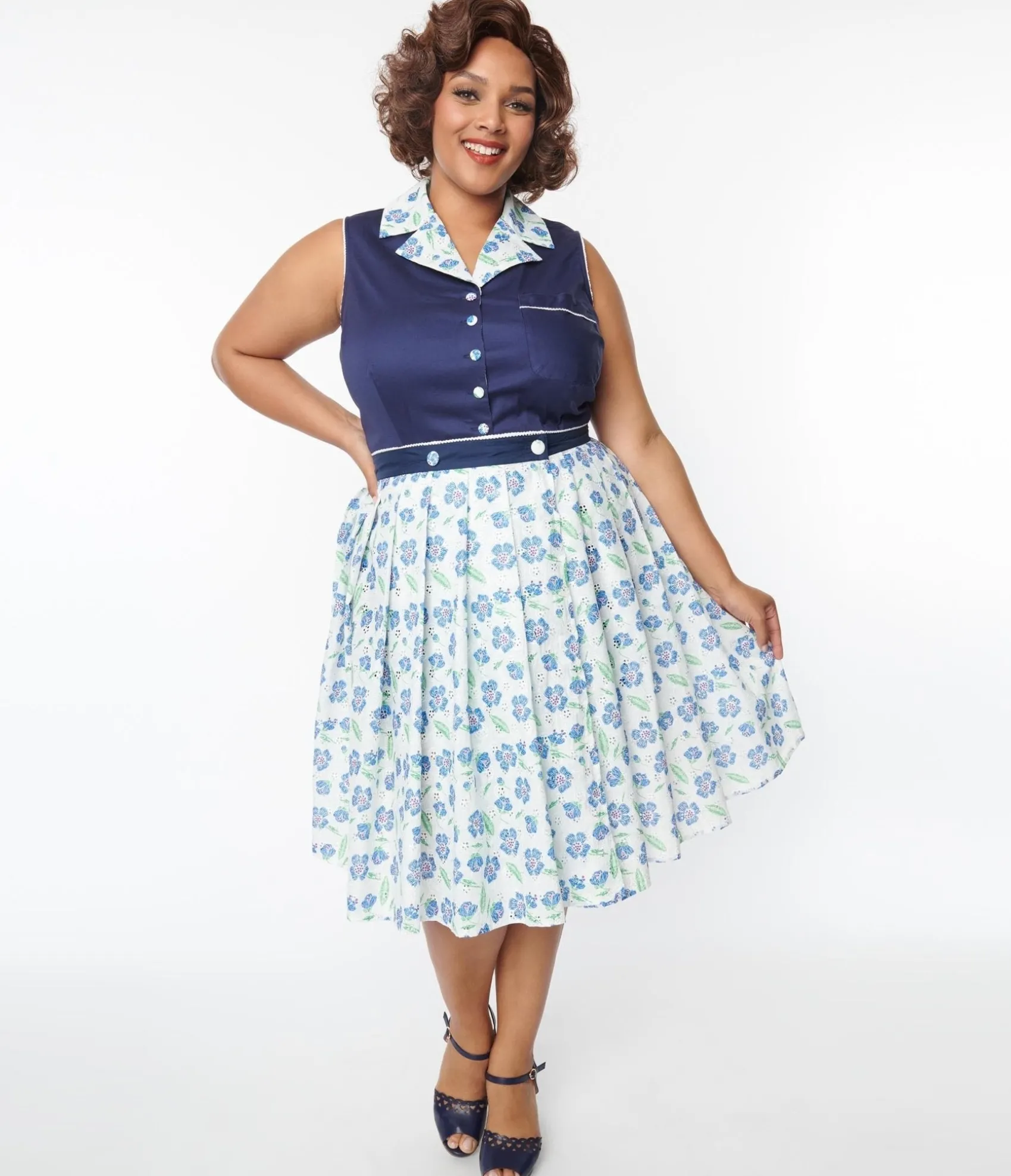 Unique Vintage Plus Size White & Blue Floral Eyelet Collins Wrap Swing Skirt