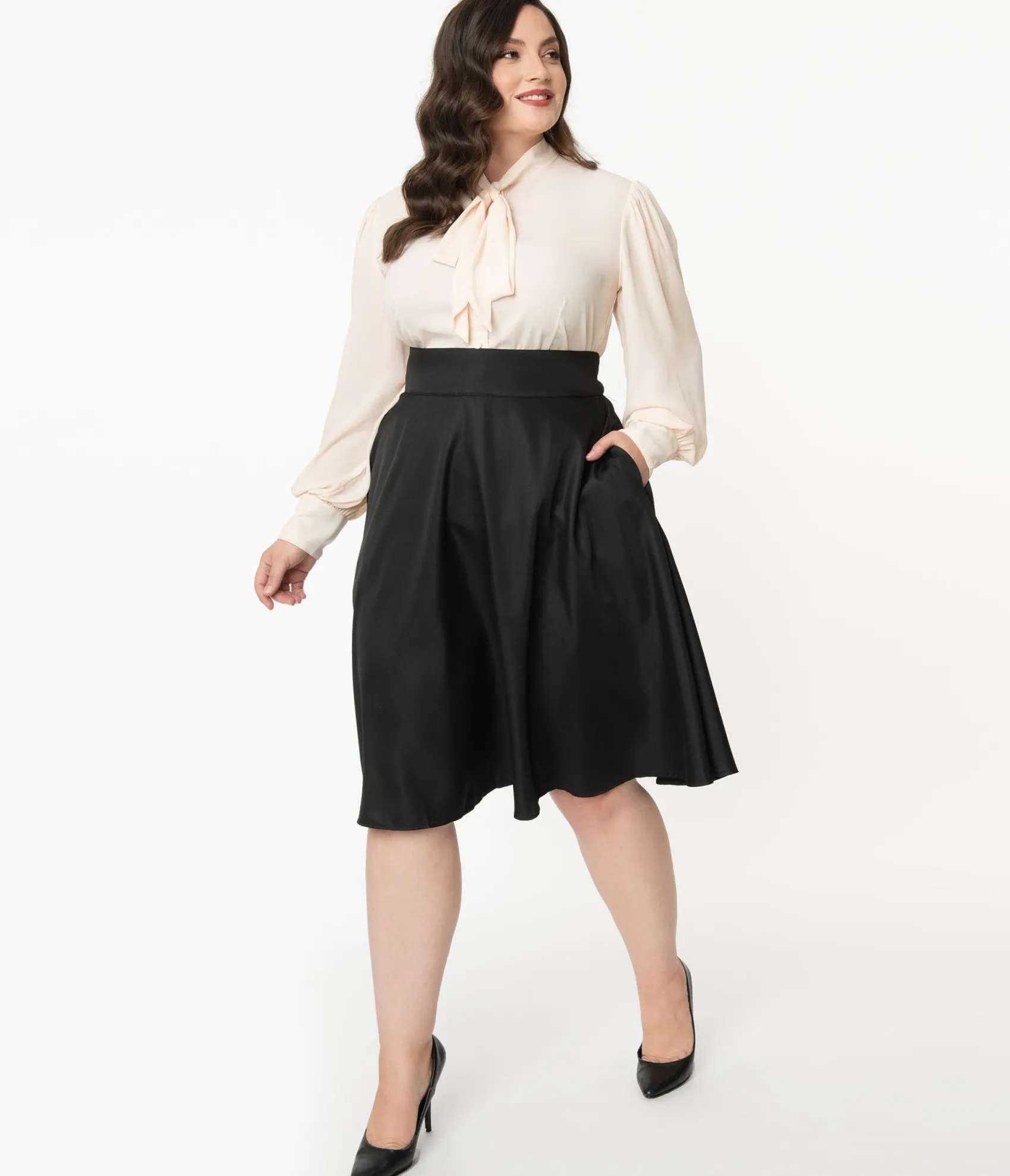 Unique Vintage Plus Size Retro Style Black High Waist Vivien Swing Skirt