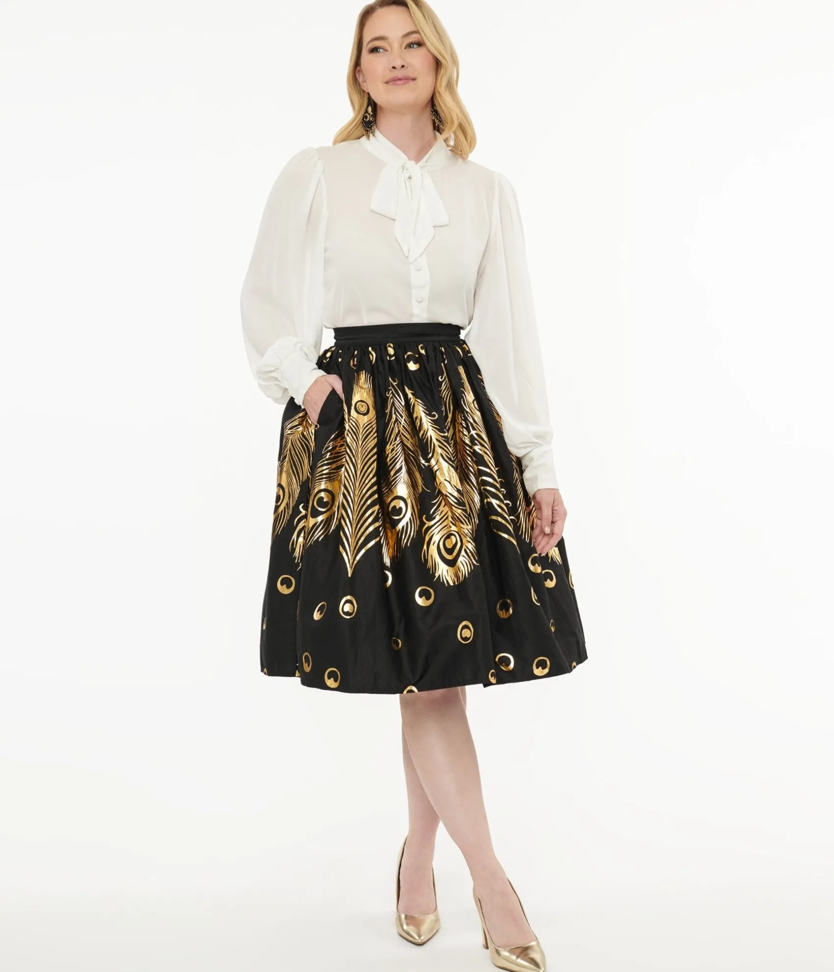 Unique Vintage 1950s Black & Gold Foil Feather Gellar Swing Skirt