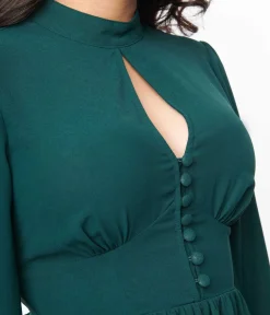 Unique Vintage 1970s Hunter Green Keyhole Swing Dress