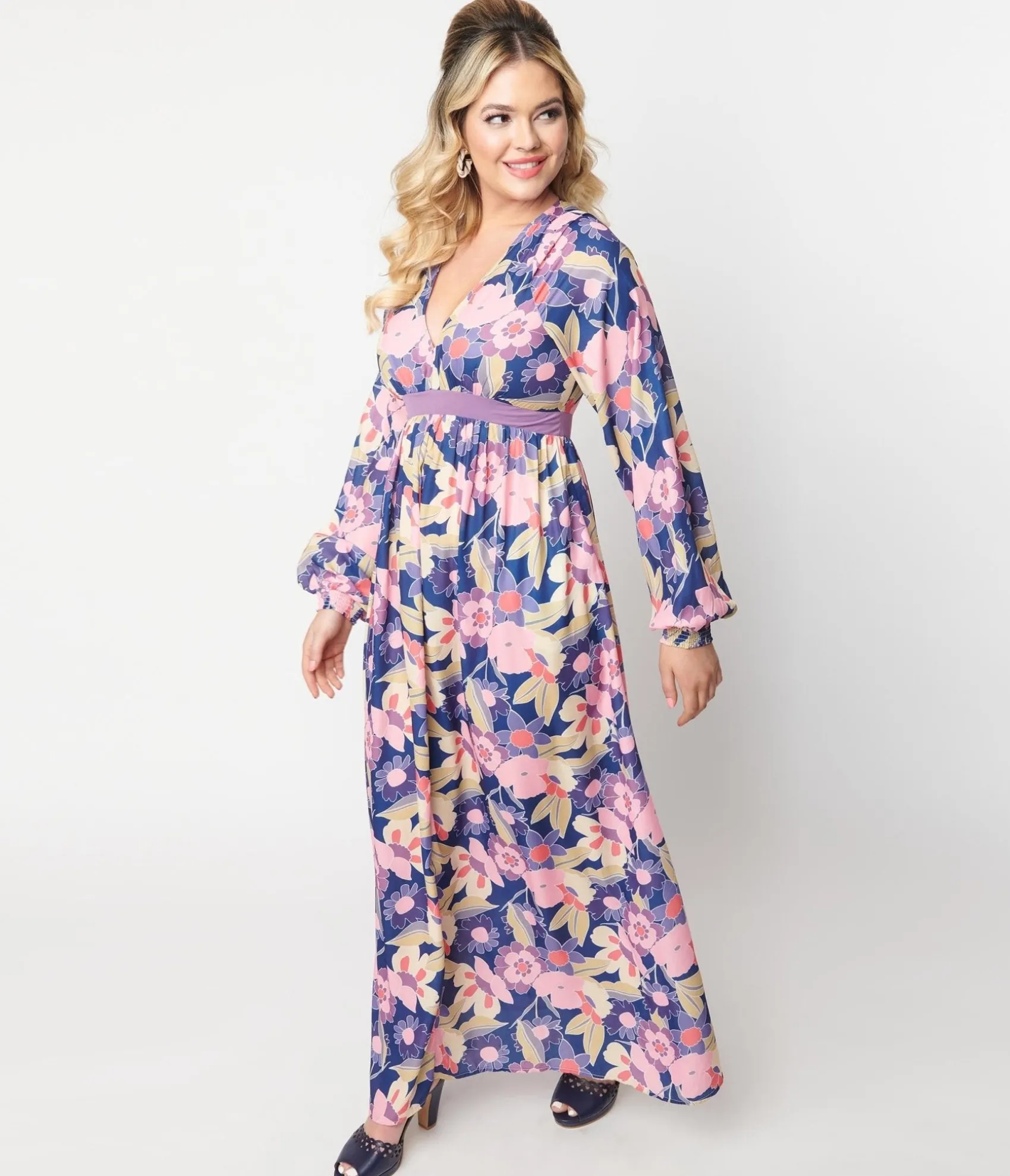 Unique Vintage 1970s Navy & Purple Floral Print Buttercup Maxi Dress