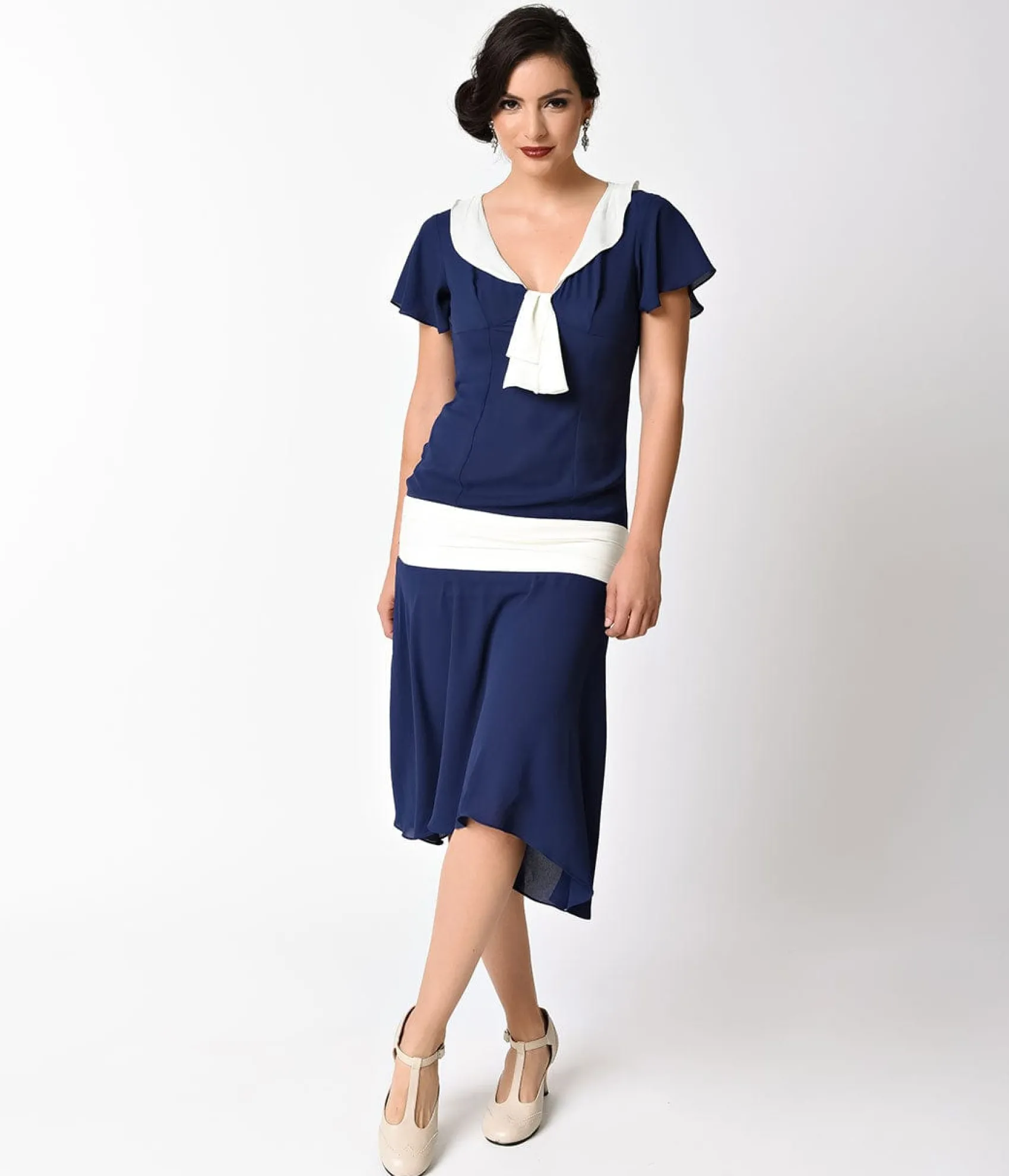 Unique Vintage 1920s Navy Blue & Ivory Wilshire Flapper Day Dress
