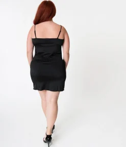 Unique Vintage Short Black Stretch Slip