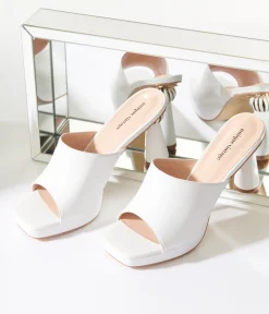 Unique Vintage White Leatherette Spiral Ball Mule Heels