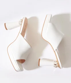 Unique Vintage White Leatherette Spiral Ball Mule Heels