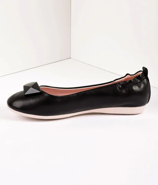 Vintage Style Black Leatherette & Geometric Gem Ballet Flats
