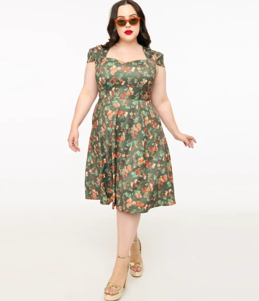Voodoo Vixen Plus Size 1950s Green Woodland Creatures Print Swing Dress