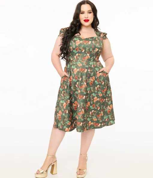 Voodoo Vixen Plus Size 1950s Green Woodland Creatures Print Swing Dress