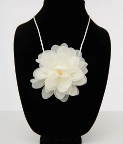 White Flower Necklace
